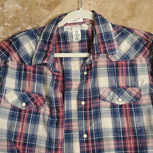 Long Sleeve Collard Flannel shirt - Picture 2 of 5